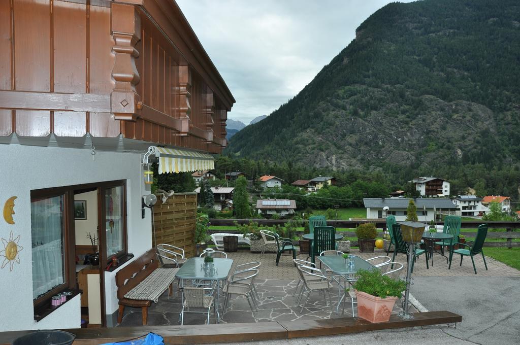 Gastehaus Annabell Und Barbara Hotel Sautens Buitenkant foto